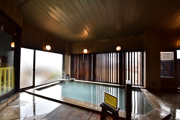 Indoor bath in Large Public Bath